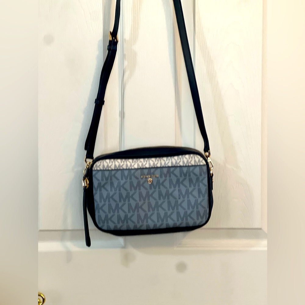 Michael Kors Jet Set Large Logo Crossbody Bag